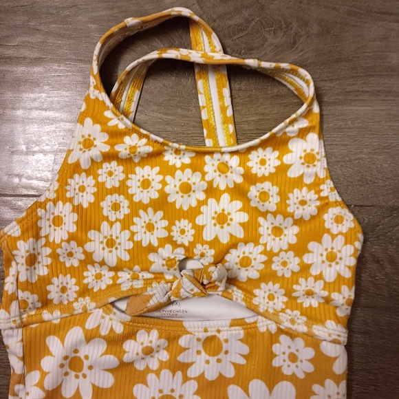 Retro Monokini For Little Gal 🌼 - Picture 2 of 6